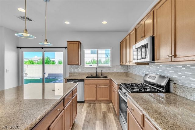 6402 Harline Heights Street, Las Vegas, NV 89113