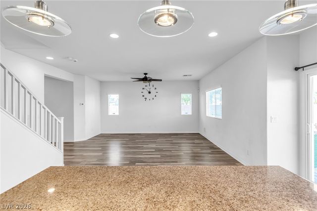 6402 Harline Heights Street, Las Vegas, NV 89113