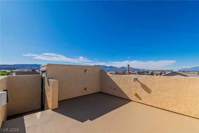 6402 Harline Heights Street, Las Vegas, NV 89113