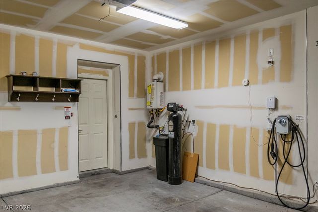 6402 Harline Heights Street, Las Vegas, NV 89113