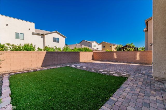 6402 Harline Heights Street, Las Vegas, NV 89113