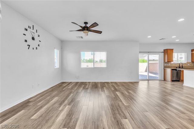 6402 Harline Heights Street, Las Vegas, NV 89113