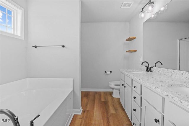 398 Sandcastle Lane, Four Oaks, NC 27524