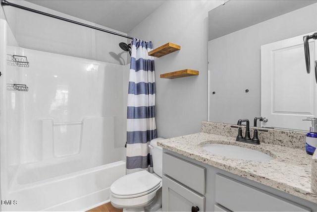 398 Sandcastle Lane, Four Oaks, NC 27524