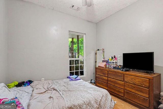 319 W Broadway Street, Griffin, GA 30223