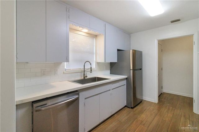 609 E Walnut Avenue S, Mcallen, TX 78501