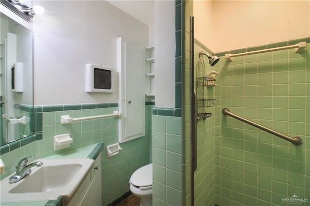 609 E Walnut Avenue S, Mcallen, TX 78501