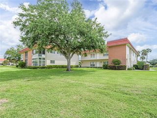 4 Vista Palm Lane 105, Vero Beach, FL 32962