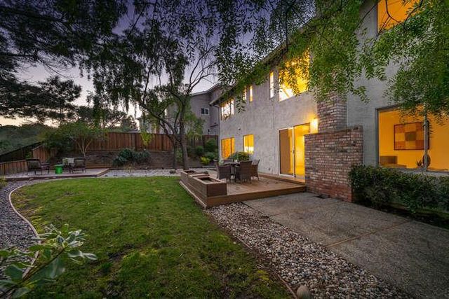 1413 Parkwood Drive, San Mateo, CA 94403