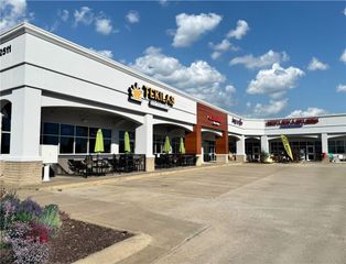 2511 N 2nd Street 5&6, Rogers, AR 72756