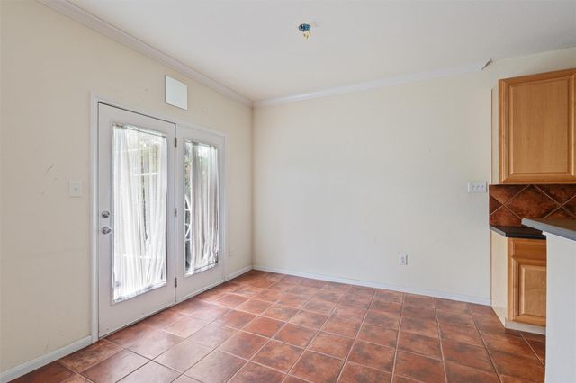 4620 W William Cannon DR 2, Austin, TX 78749