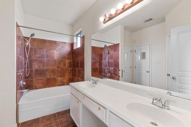4620 W William Cannon DR 2, Austin, TX 78749