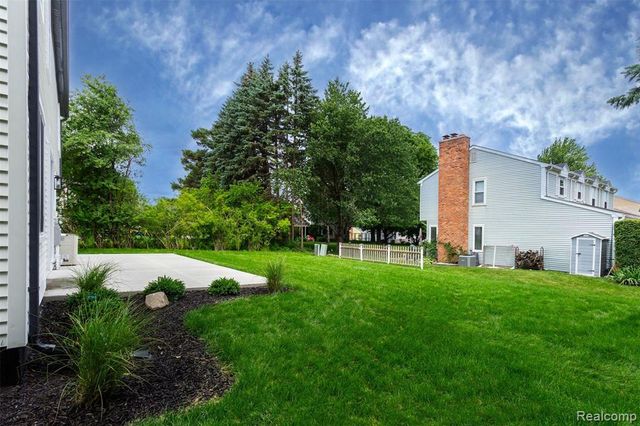 34640 Princeton Street, Farmington Hills, MI 48331