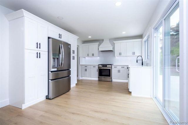 34640 Princeton Street, Farmington Hills, MI 48331