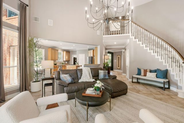 11 Mirror Ridge Court, The Woodlands, TX 77382