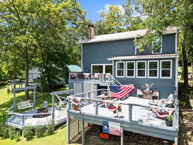 401 Tangiers, Jefferson, TX 75657