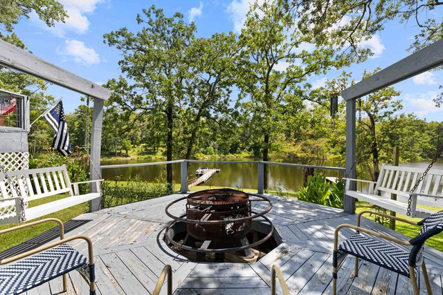 401 Tangiers, Jefferson, TX 75657