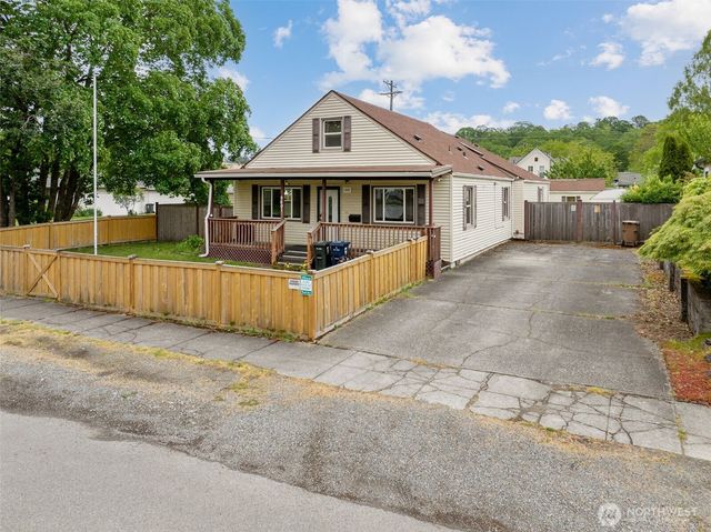 5801 S Pine Street, Tacoma, WA 98409