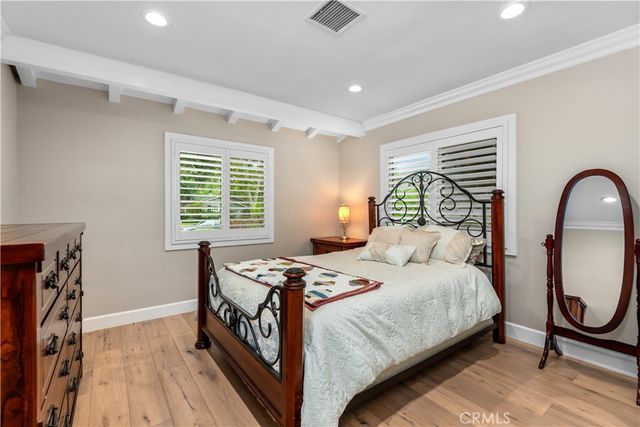 5210 Quakertown, Woodland Hills, CA 91364