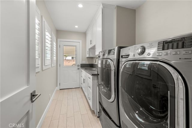 5210 Quakertown, Woodland Hills, CA 91364