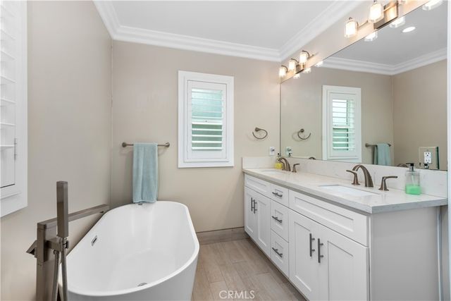 5210 Quakertown, Woodland Hills, CA 91364