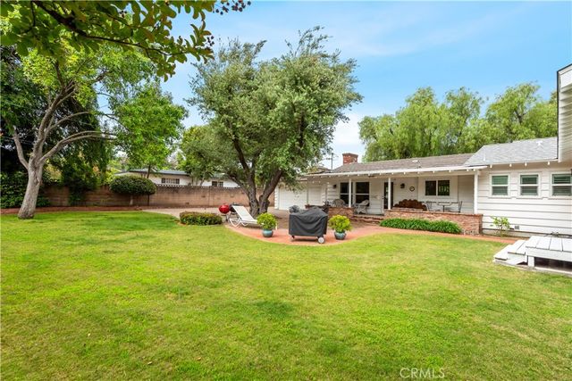5210 Quakertown, Woodland Hills, CA 91364