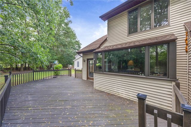 345 Stafford Way, Greece, NY 14626