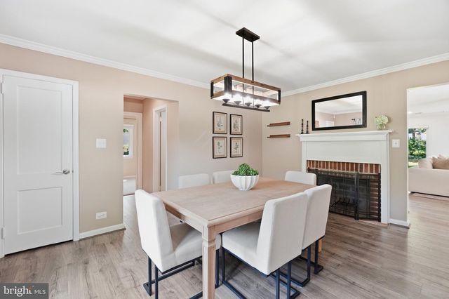 7712 FRANCES DR, Alexandria, VA 22306