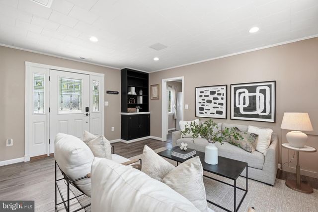 7712 FRANCES DR, Alexandria, VA 22306
