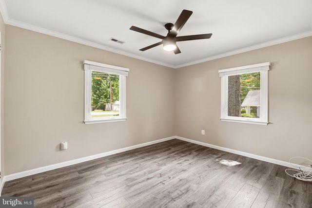7712 FRANCES DR, Alexandria, VA 22306