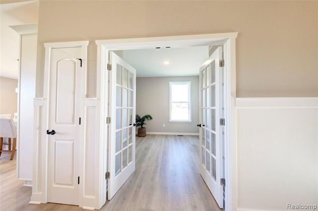 MOH 95 Gambrel Drive, Howell, MI 48843