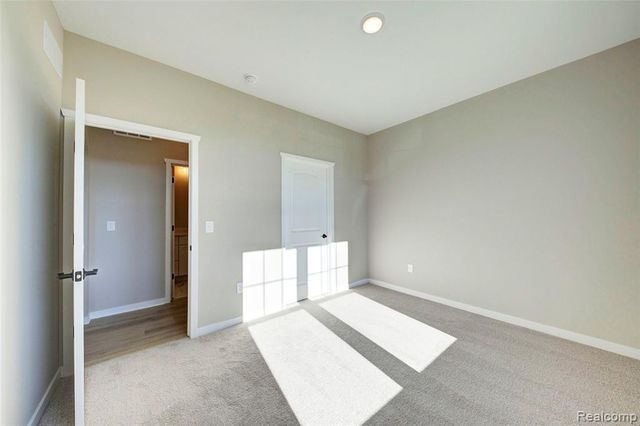 MOH 95 Gambrel Drive, Howell, MI 48843
