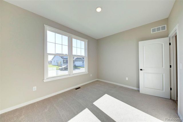 MOH 95 Gambrel Drive, Howell, MI 48843