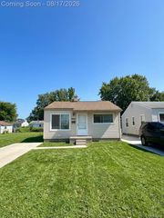11244 Sherman Avenue, Warren, MI 48089