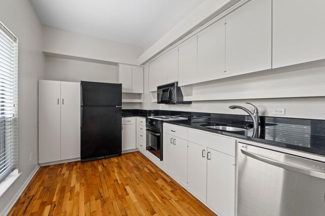 409 E 38th ST 305, Austin, TX 78705