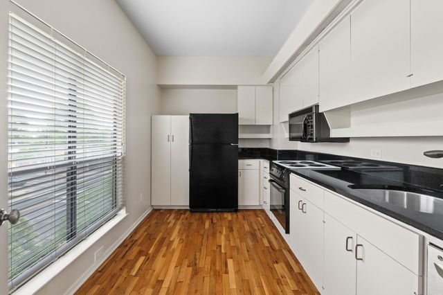 409 E 38th ST 305, Austin, TX 78705