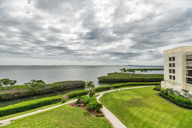 2020 HARBOURSIDE DRIVE 446, Longboat Key, FL 34228