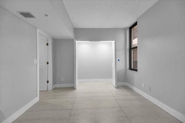 2020 HARBOURSIDE DRIVE 446, Longboat Key, FL 34228