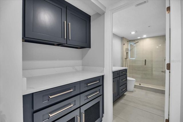 2020 HARBOURSIDE DRIVE 446, Longboat Key, FL 34228