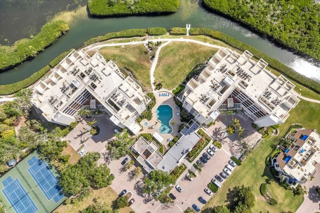 2020 HARBOURSIDE DRIVE 446, Longboat Key, FL 34228