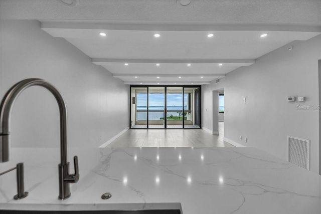 2020 HARBOURSIDE DRIVE 446, Longboat Key, FL 34228