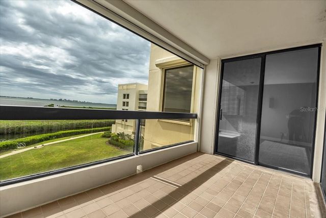 2020 HARBOURSIDE DRIVE 446, Longboat Key, FL 34228
