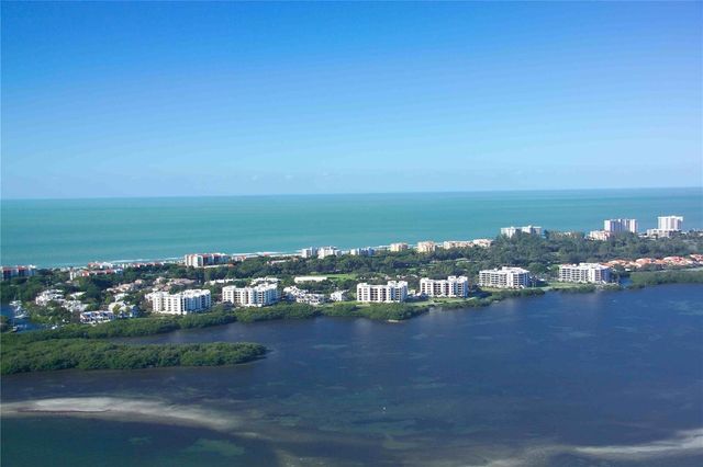 2020 HARBOURSIDE DRIVE 446, Longboat Key, FL 34228