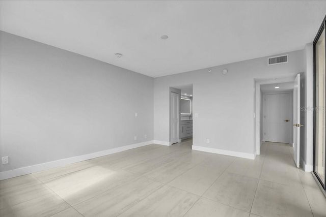2020 HARBOURSIDE DRIVE 446, Longboat Key, FL 34228