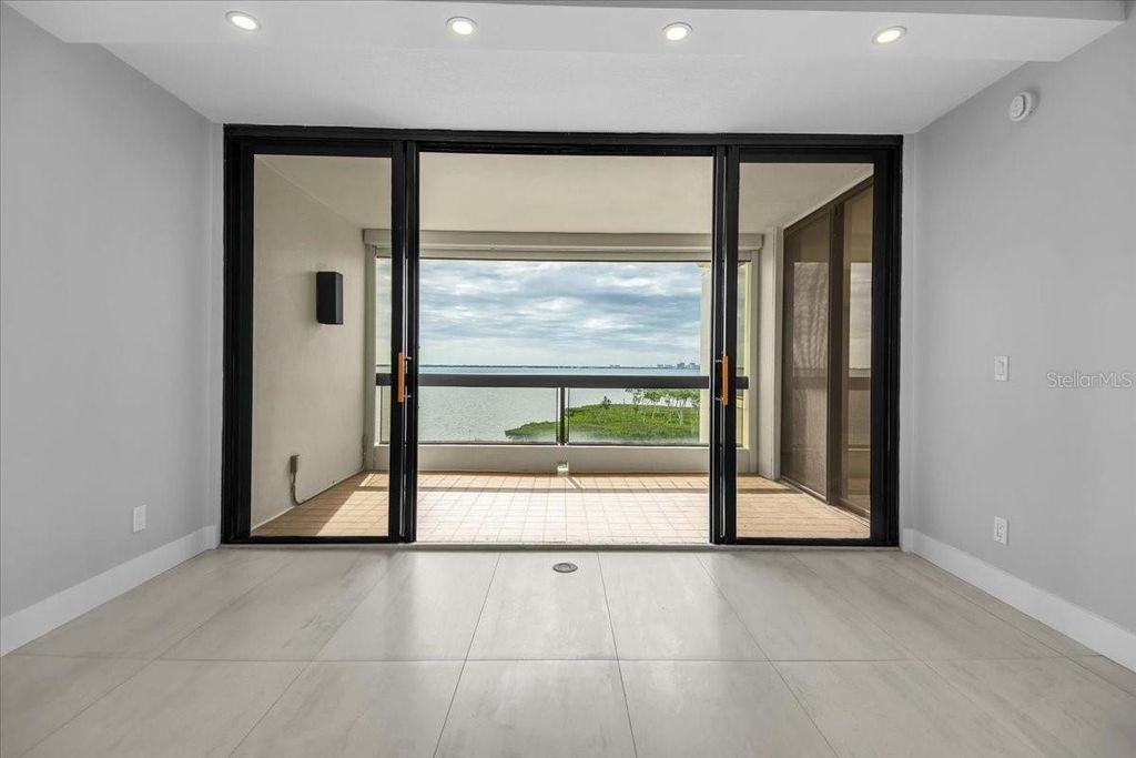 2020 HARBOURSIDE DRIVE 446, Longboat Key, FL 34228