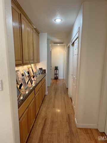 22477 Zurich Drive, Tehachapi, CA 93561