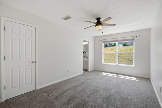 429 Shadow Glen Dr, Nashville, TN 37211