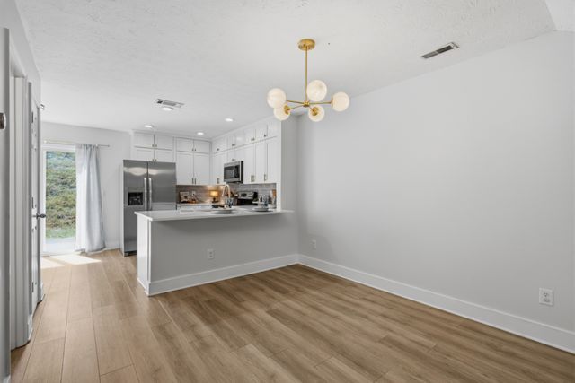 429 Shadow Glen Dr, Nashville, TN 37211