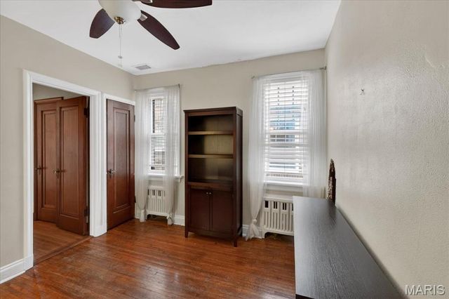 5241 Lindenwood Avenue, St Louis, MO 63109