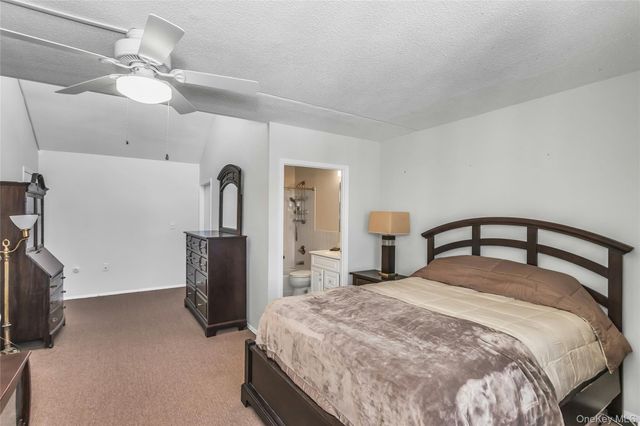 800 Willis Avenue 303, Albertson, NY 11507